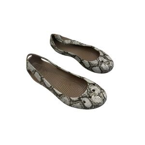 Crocs Kadee Seasonal Printed Flats featuring a snake print size 5